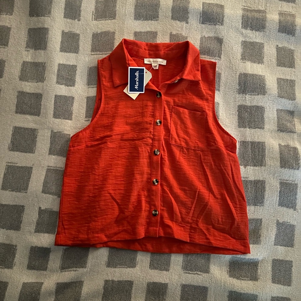 Pink blouse with a collar, New With Tags, From Marshall’s